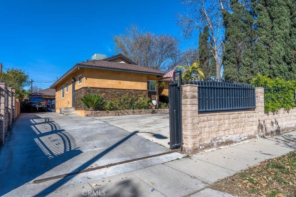 14377 Germain Street - Photo 1