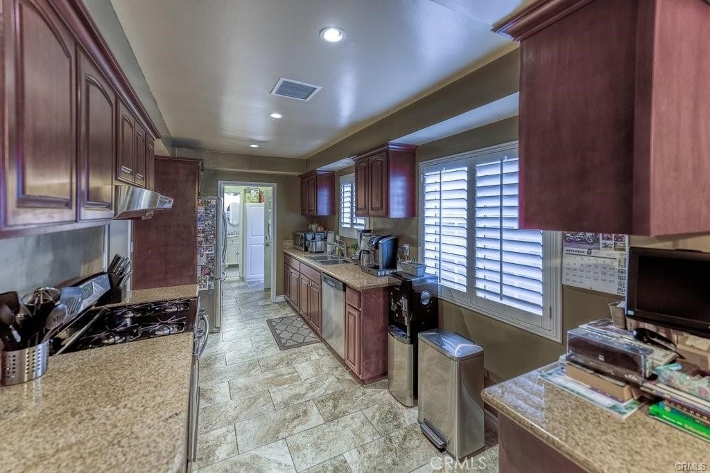 14377 Germain Street - Photo 6