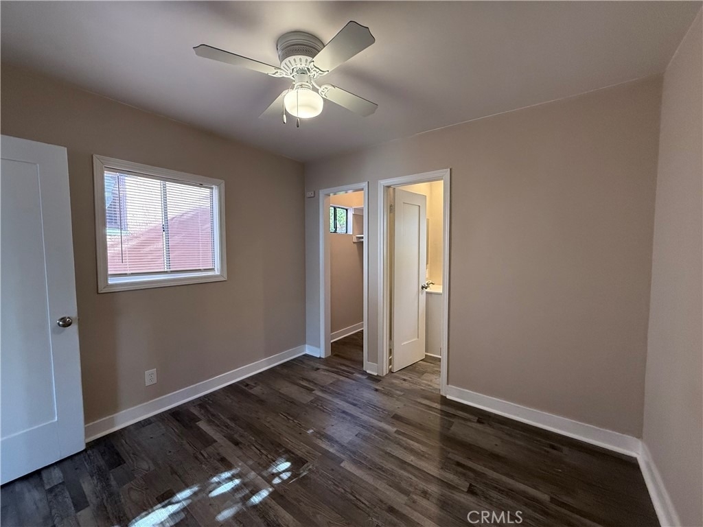 1032 W 15th Street - Photo 5