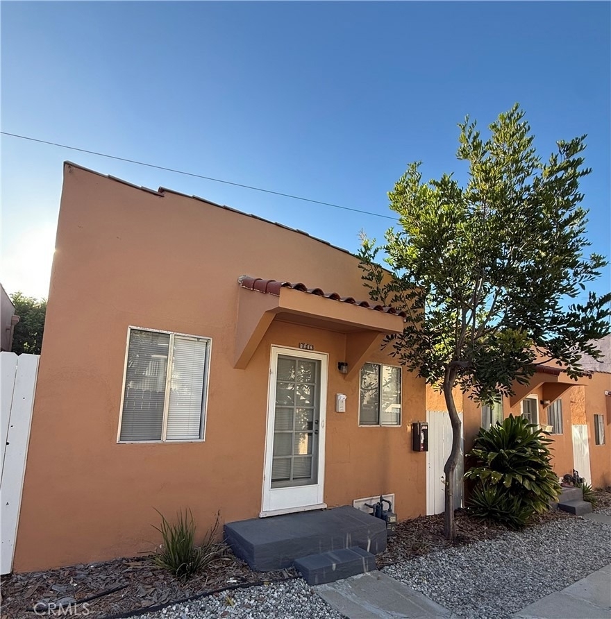 1032 W 15th Street - Photo 9