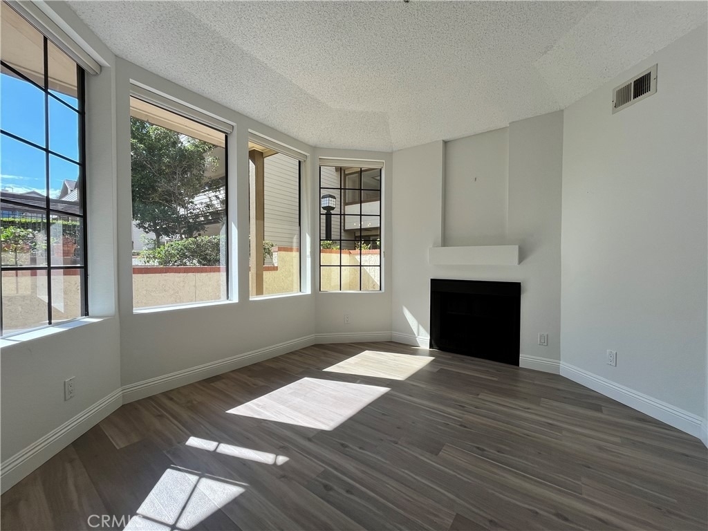 2567 Plaza Del Amo - Photo 1