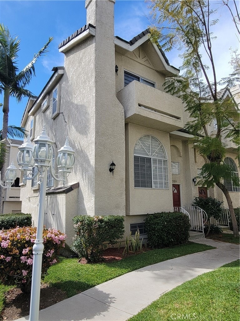 15854 Jupiter Place - Photo 1