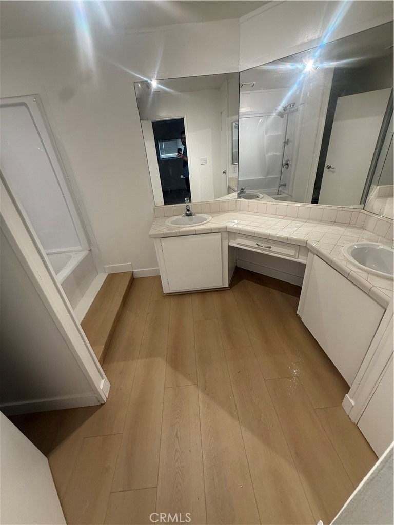 112 Aliso - Photo 7