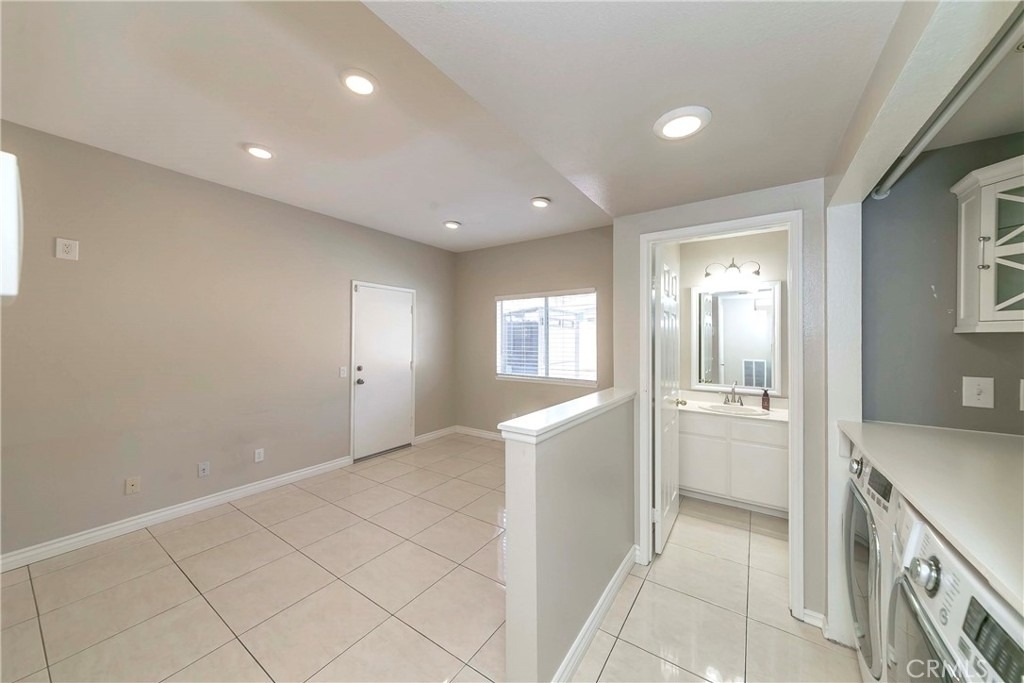 701 Barnsley - Photo 14