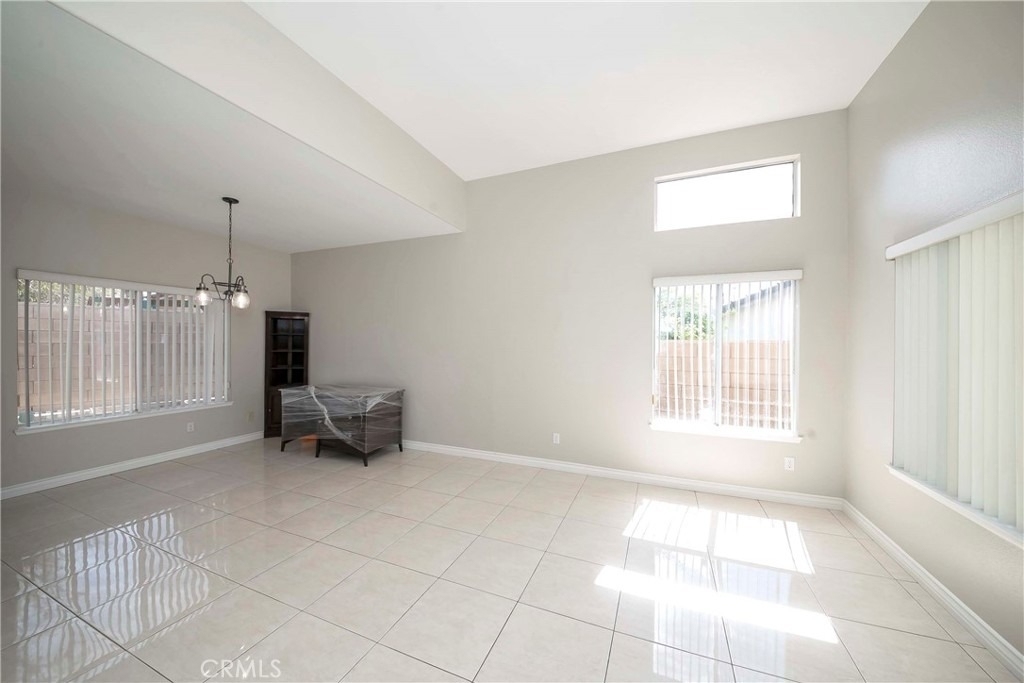 701 Barnsley - Photo 6