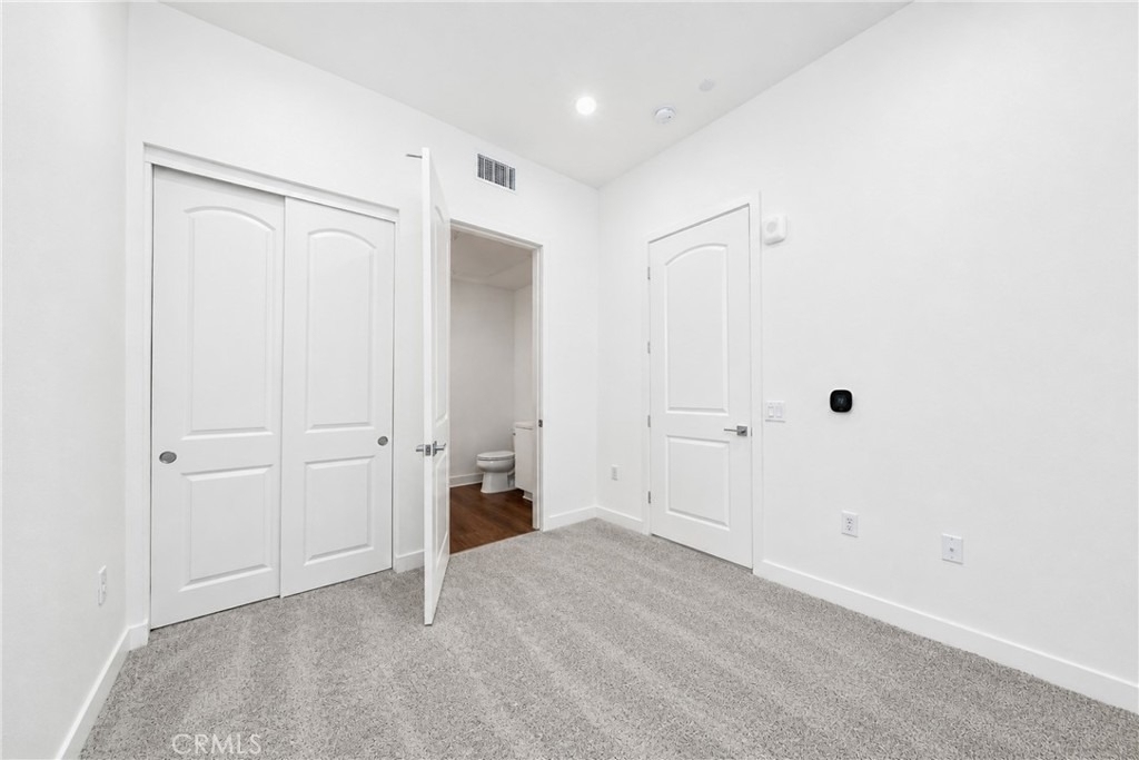 1646 S Urbana - Photo 17