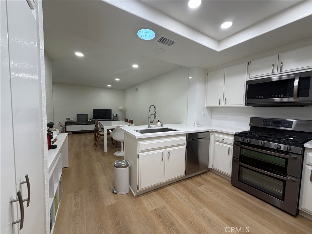 2115 Baywood - Photo 8