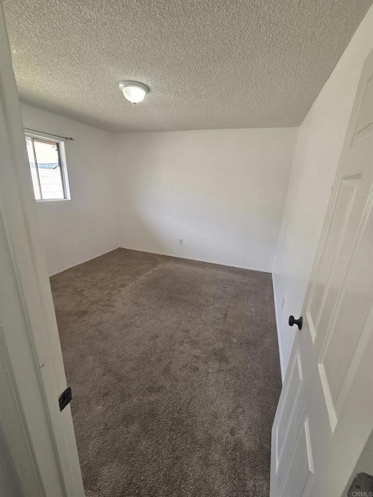 431 E Madison Ave - Photo 4