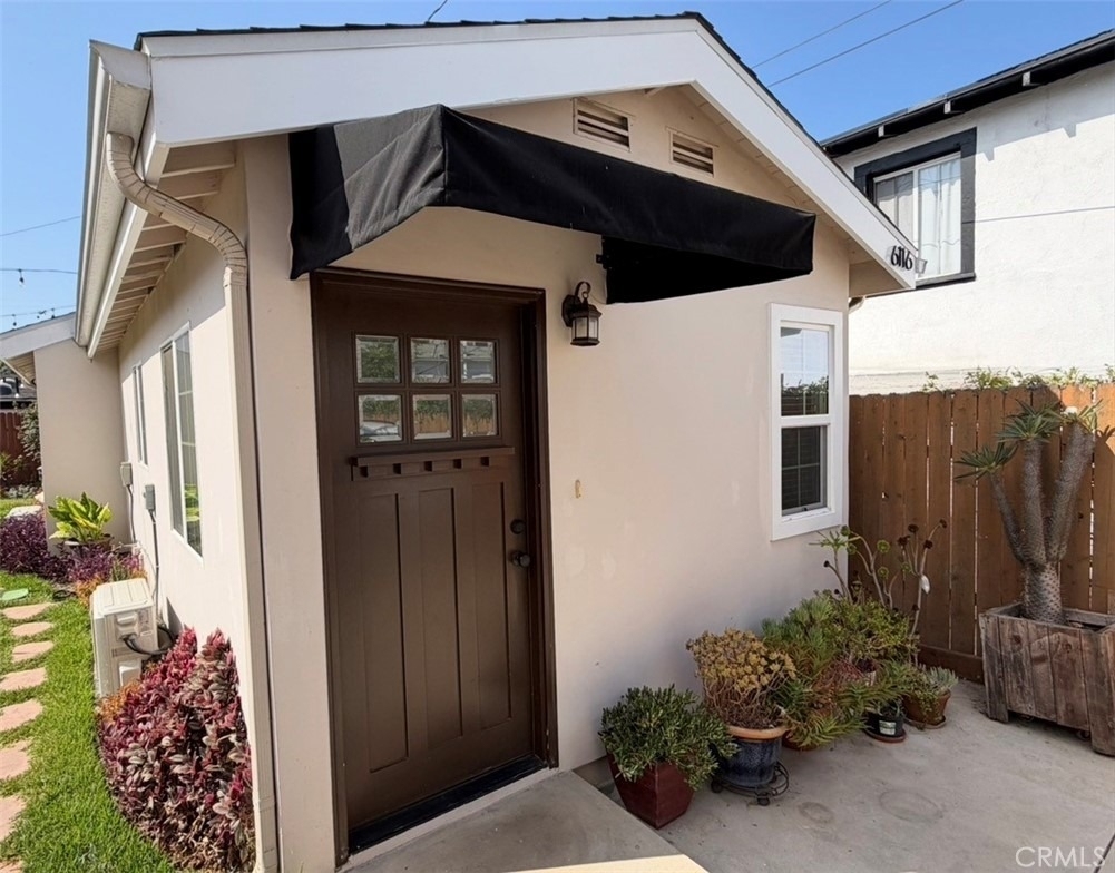 6116 Strickland Avenue - Photo 0