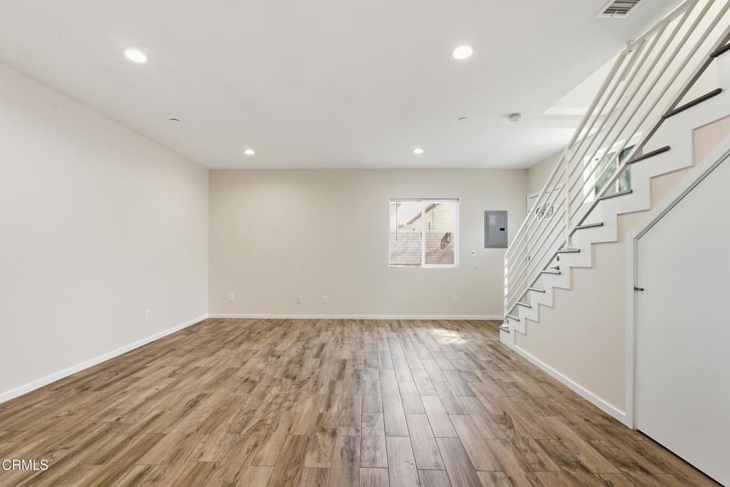 6721 1/2 Vineland Avenue - Photo 8