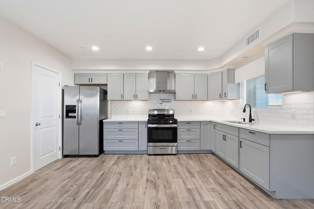 6721 1/2 Vineland Avenue - Photo 5