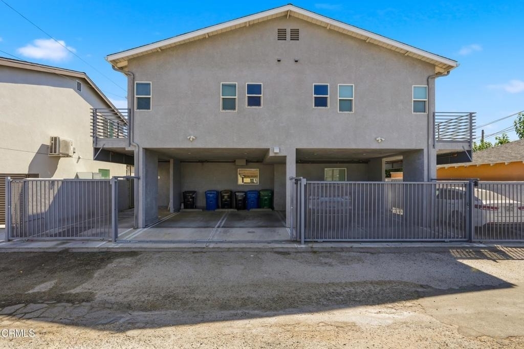 6721 1/2 Vineland Avenue - Photo 30