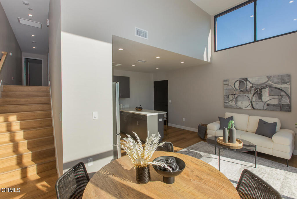 3682 Harriman Avenue - Photo 8