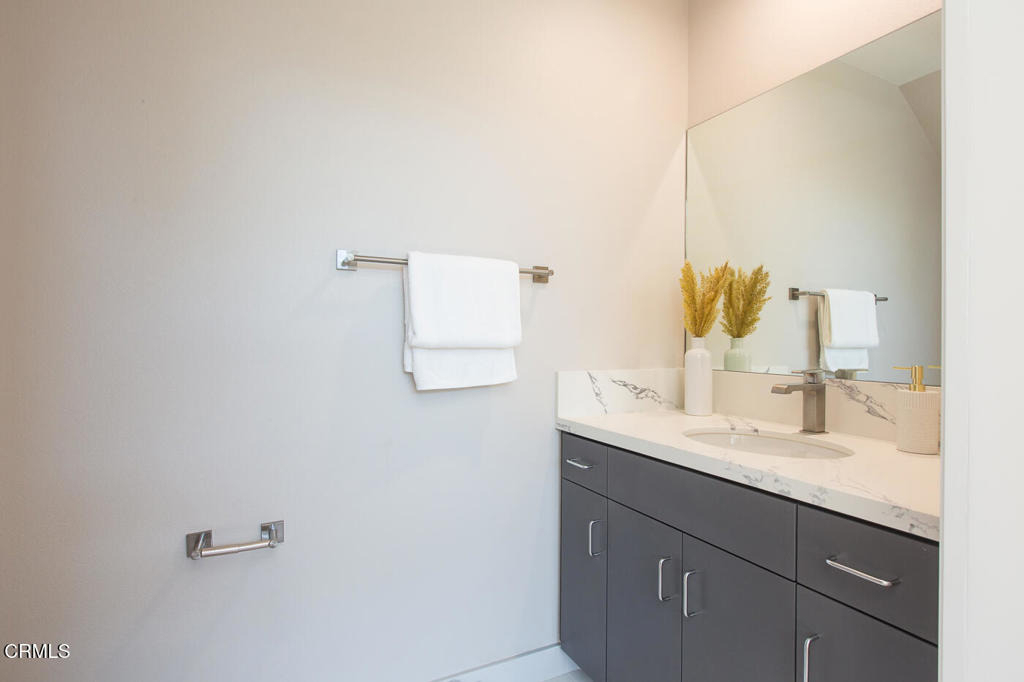 3682 Harriman Avenue - Photo 8