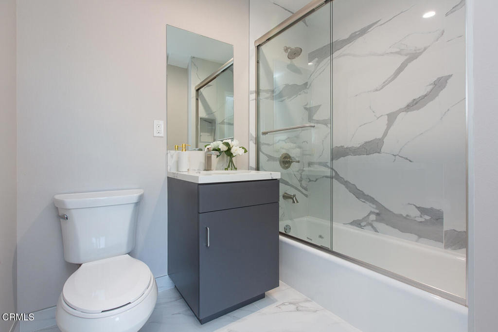 3682 Harriman Avenue - Photo 19