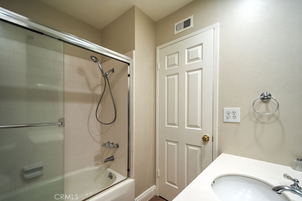 5021 Corkwood Lane - Photo 43