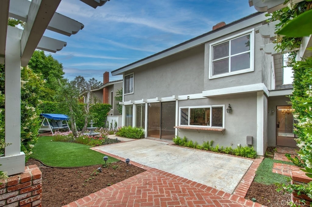 5021 Corkwood Lane - Photo 46