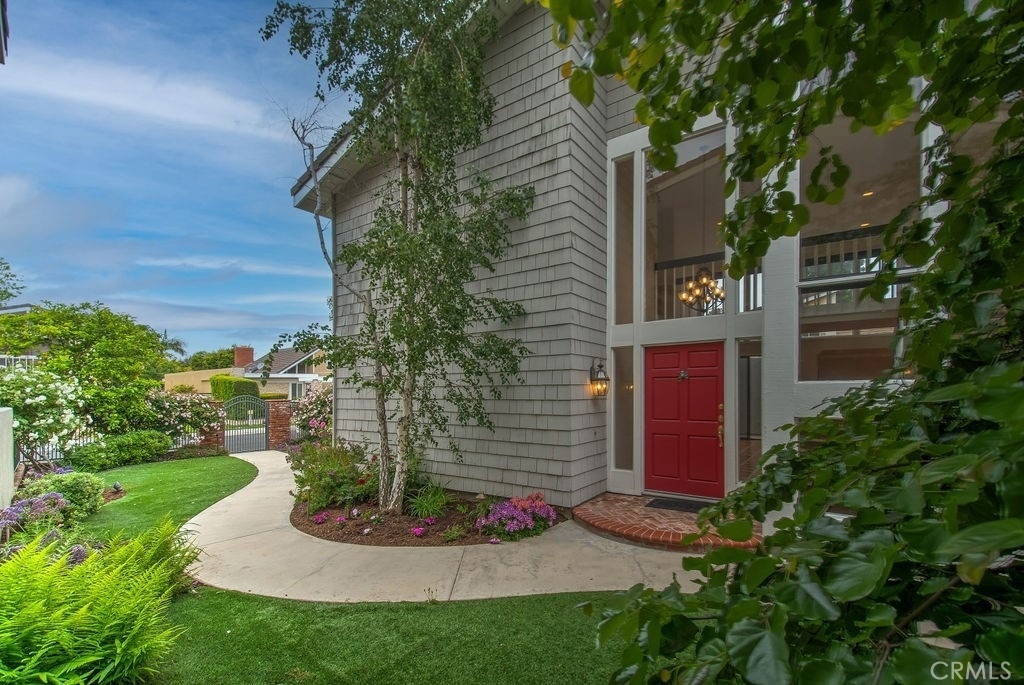 5021 Corkwood Lane - Photo 3
