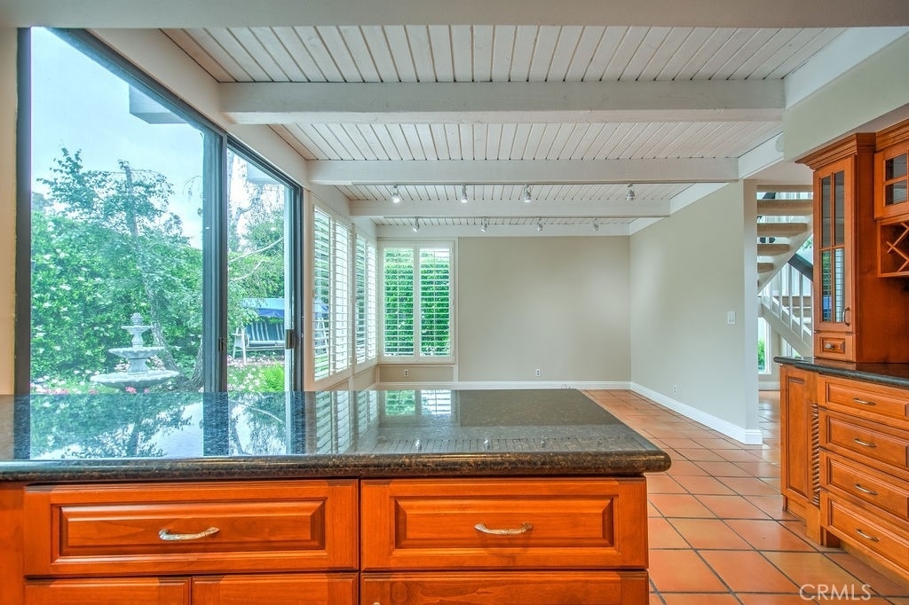 5021 Corkwood Lane - Photo 10