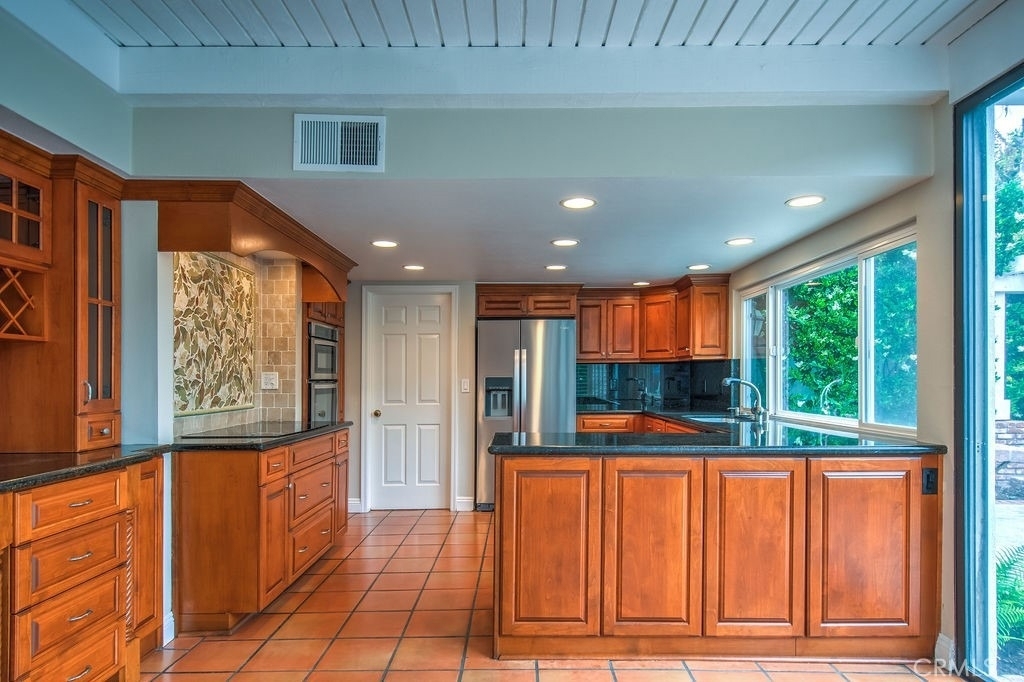 5021 Corkwood Lane - Photo 4