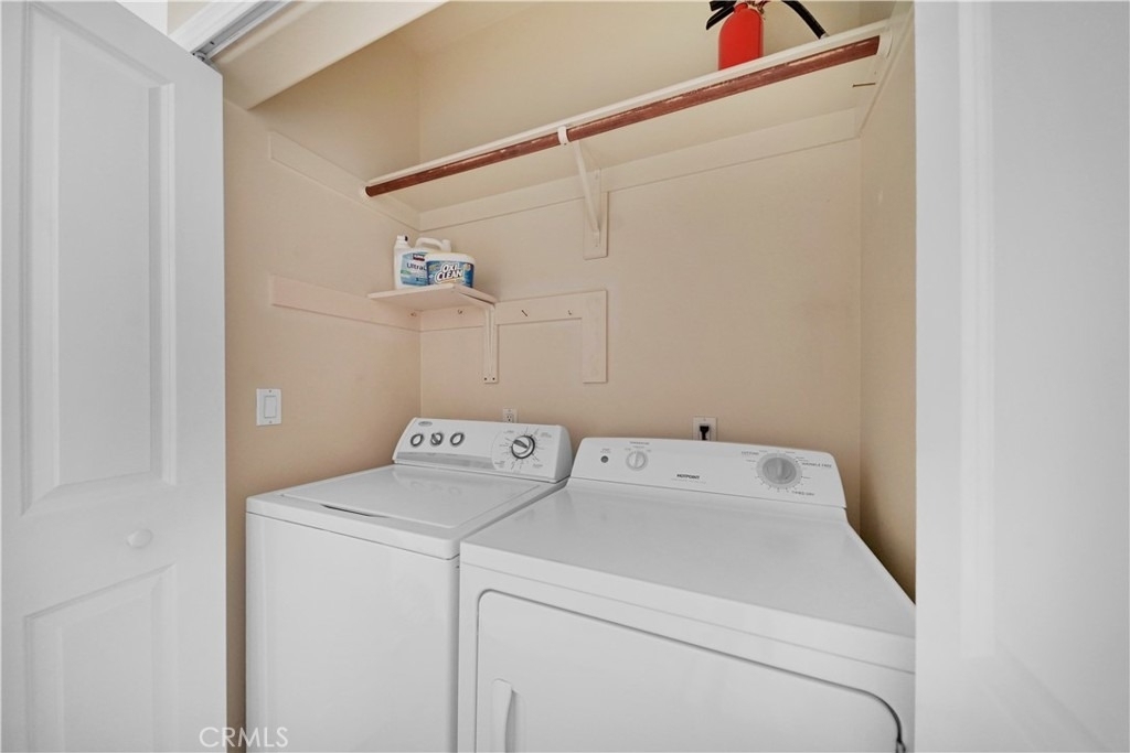 2239 Pacific Avenue - Photo 26