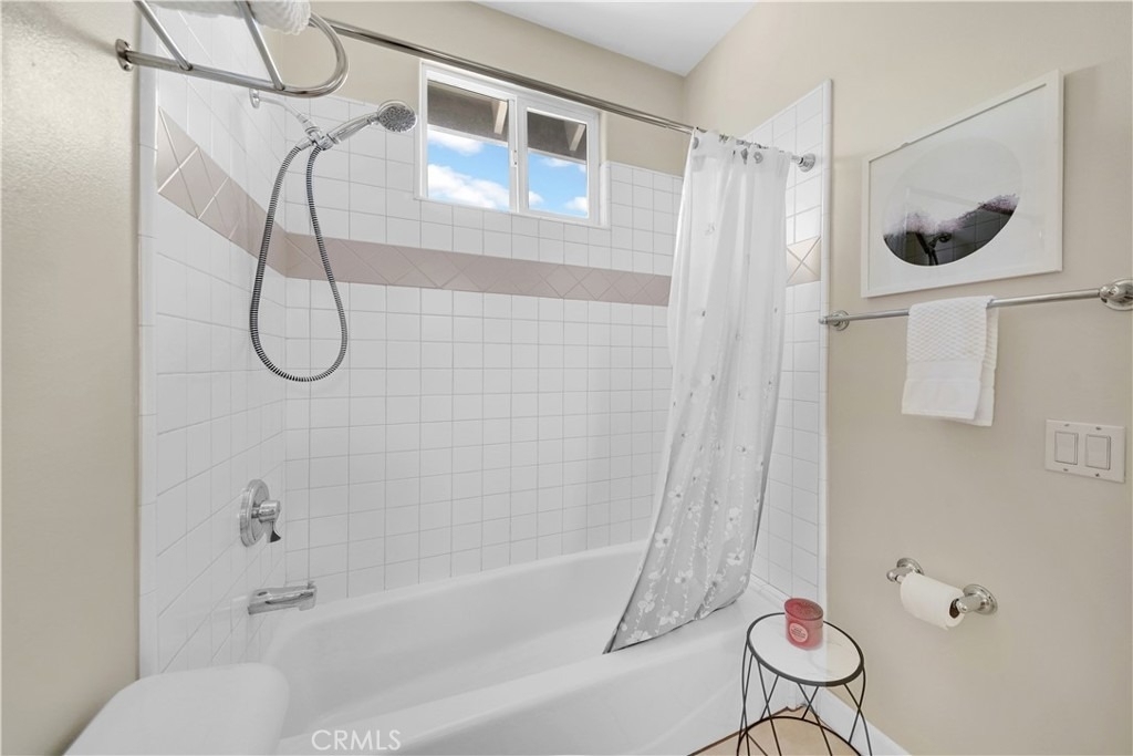 2239 Pacific Avenue - Photo 13