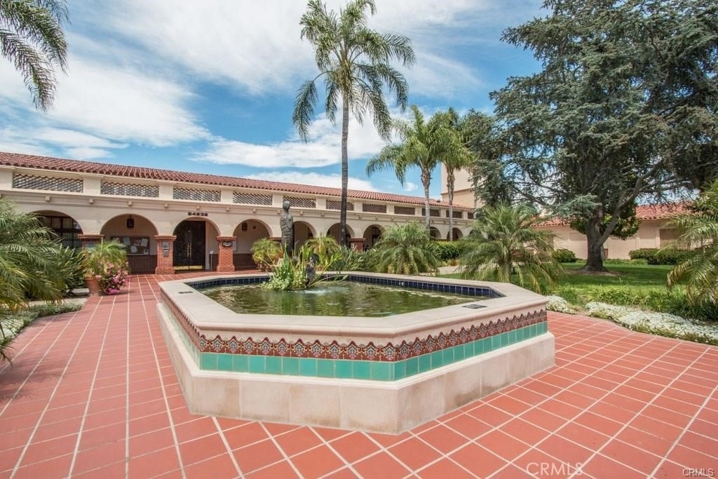 352 Avenida Sevilla - Photo 19