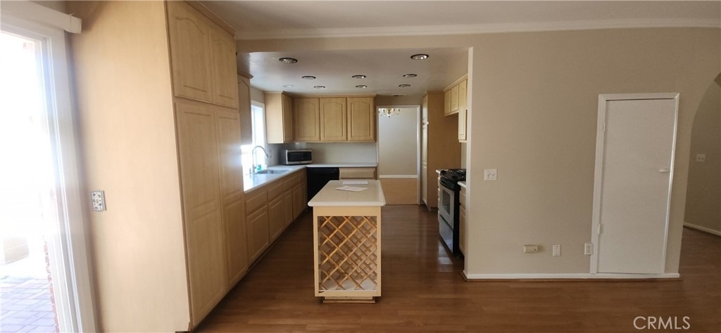 1267 Regent - Photo 18