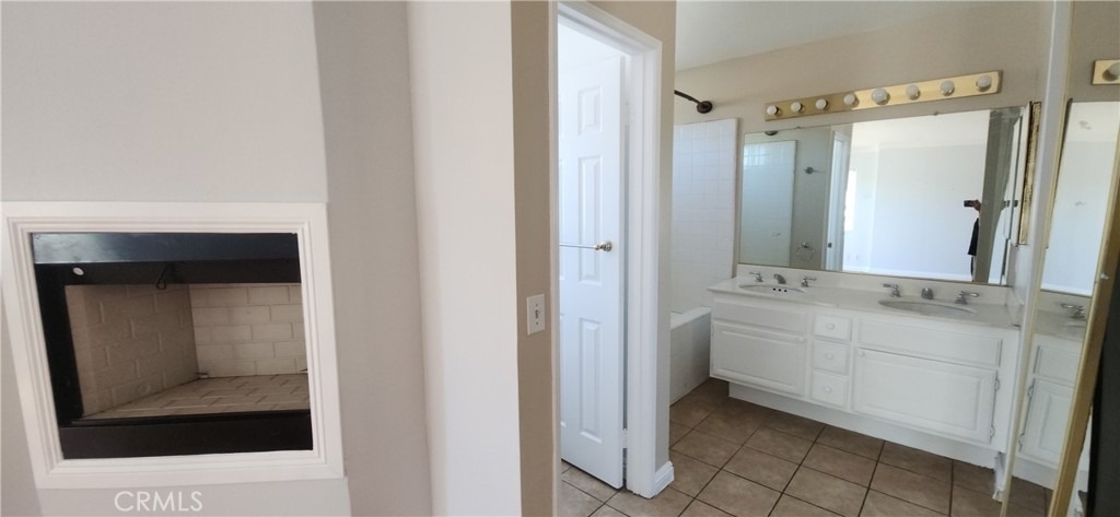 1267 Regent - Photo 24