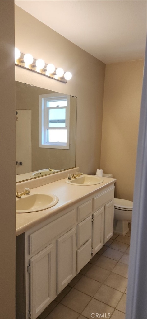 1267 Regent - Photo 37