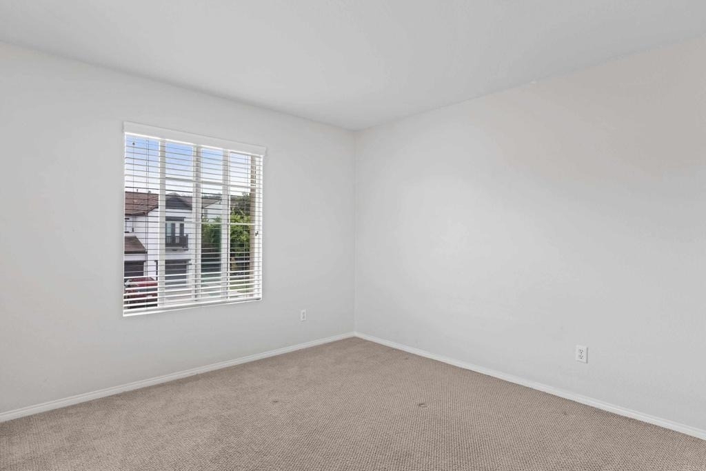 958 Avalon Way - Photo 28