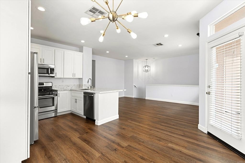 9615 W Canyon - Photo 2