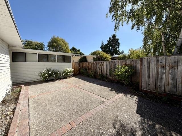3271 Bryant Street - Photo 2