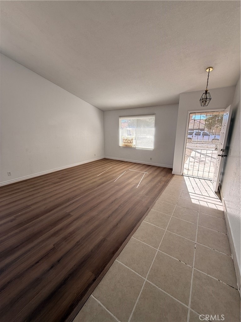 10452 Zinfandel Drive - Photo 2