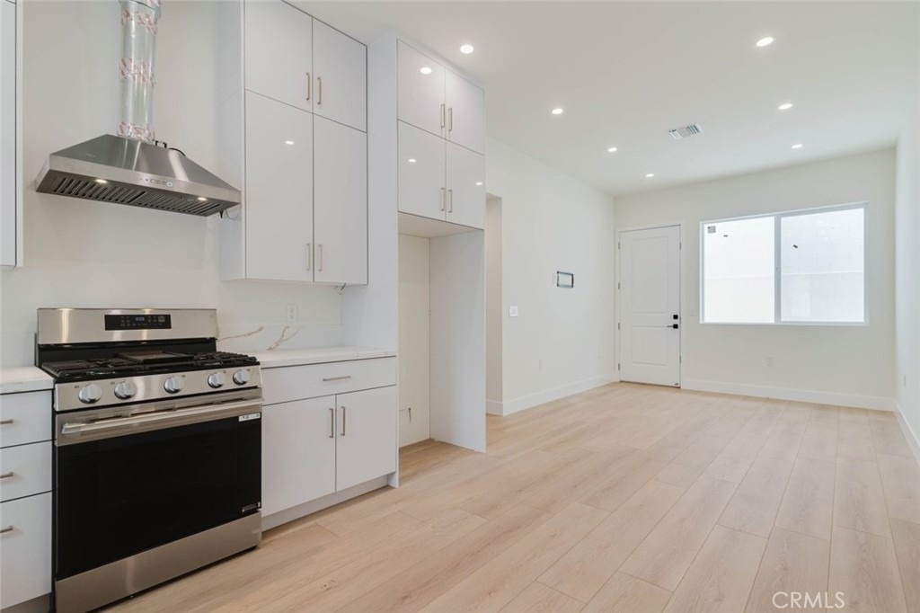 1167 Raymond Avenue - Photo 8