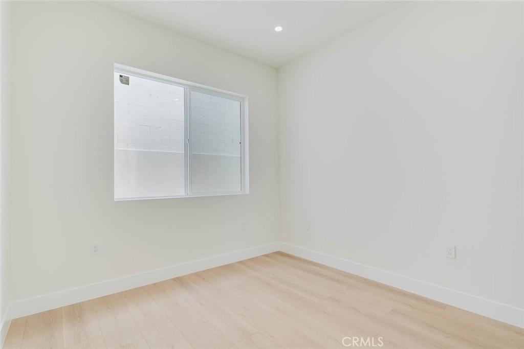 1167 Raymond Avenue - Photo 10