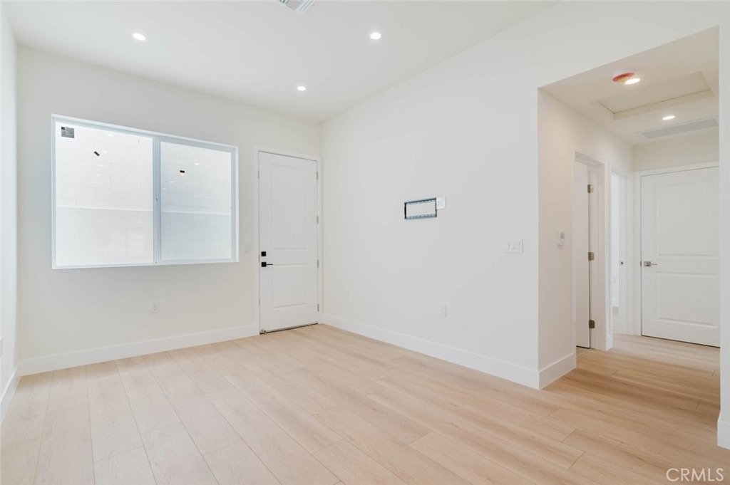 1167 Raymond Avenue - Photo 3