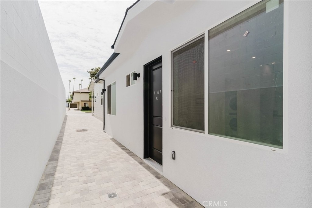 1167 Raymond Avenue - Photo 1