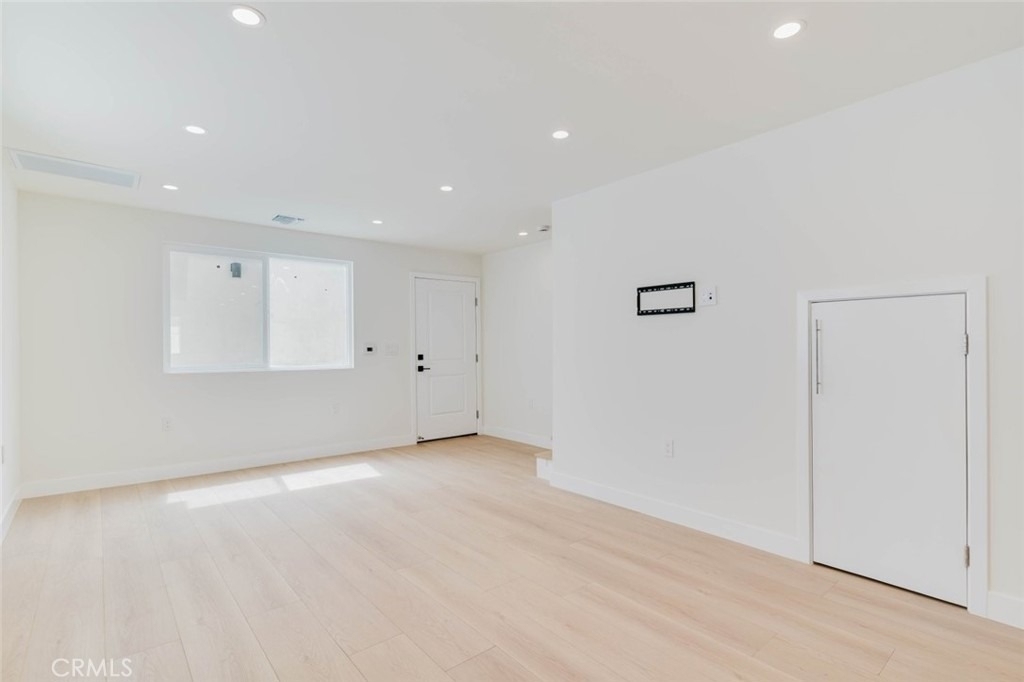 1167 Raymond Avenue - Photo 5