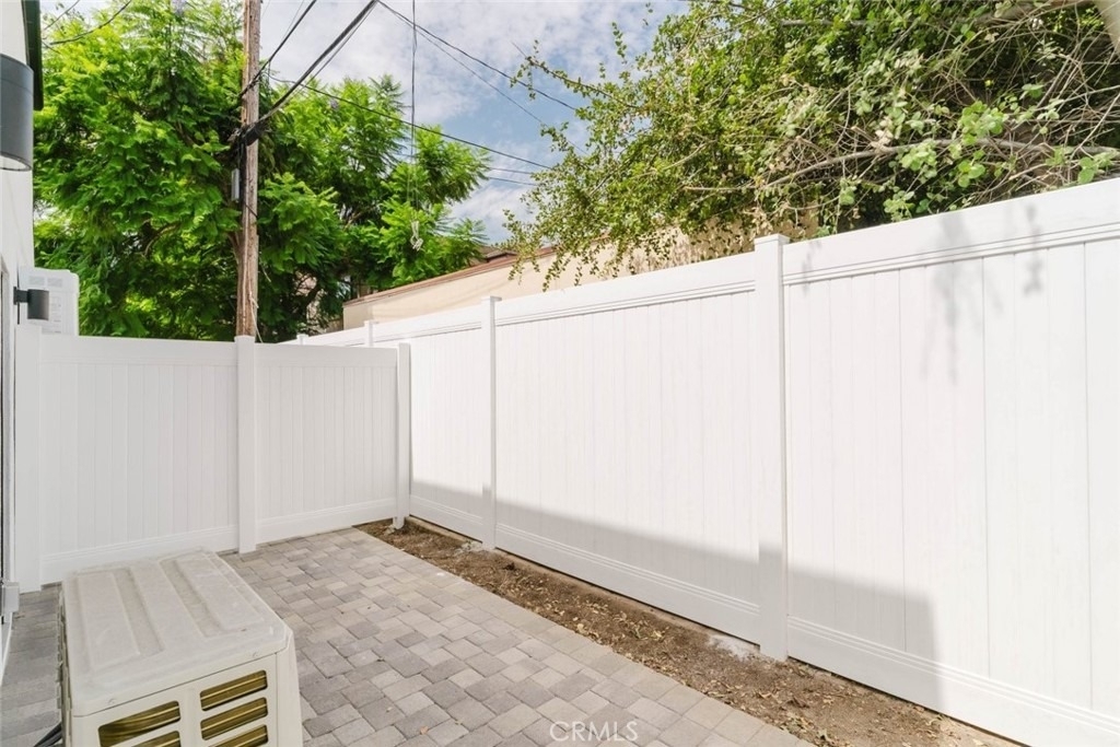 1167 Raymond Avenue - Photo 19