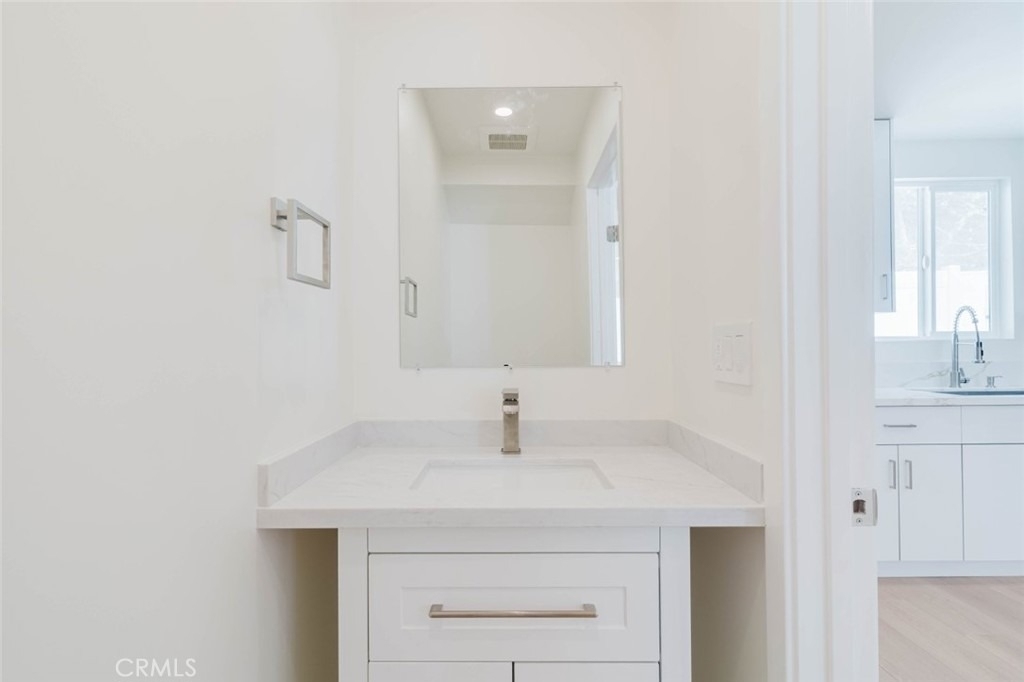 1167 Raymond Avenue - Photo 11