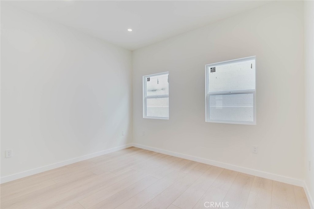 1167 Raymond Avenue - Photo 13