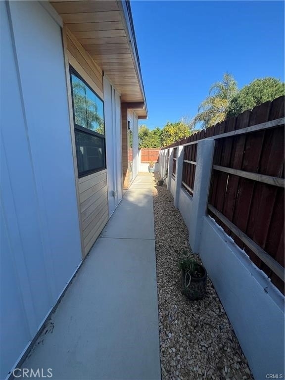 12213 Pine - Photo 5