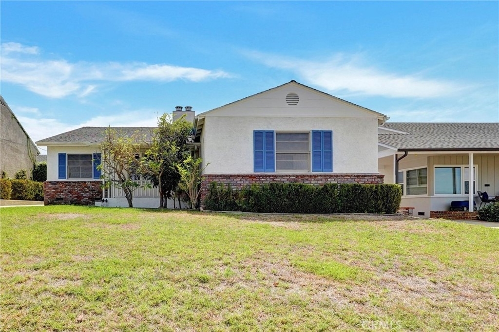 530 Andover - Photo 1