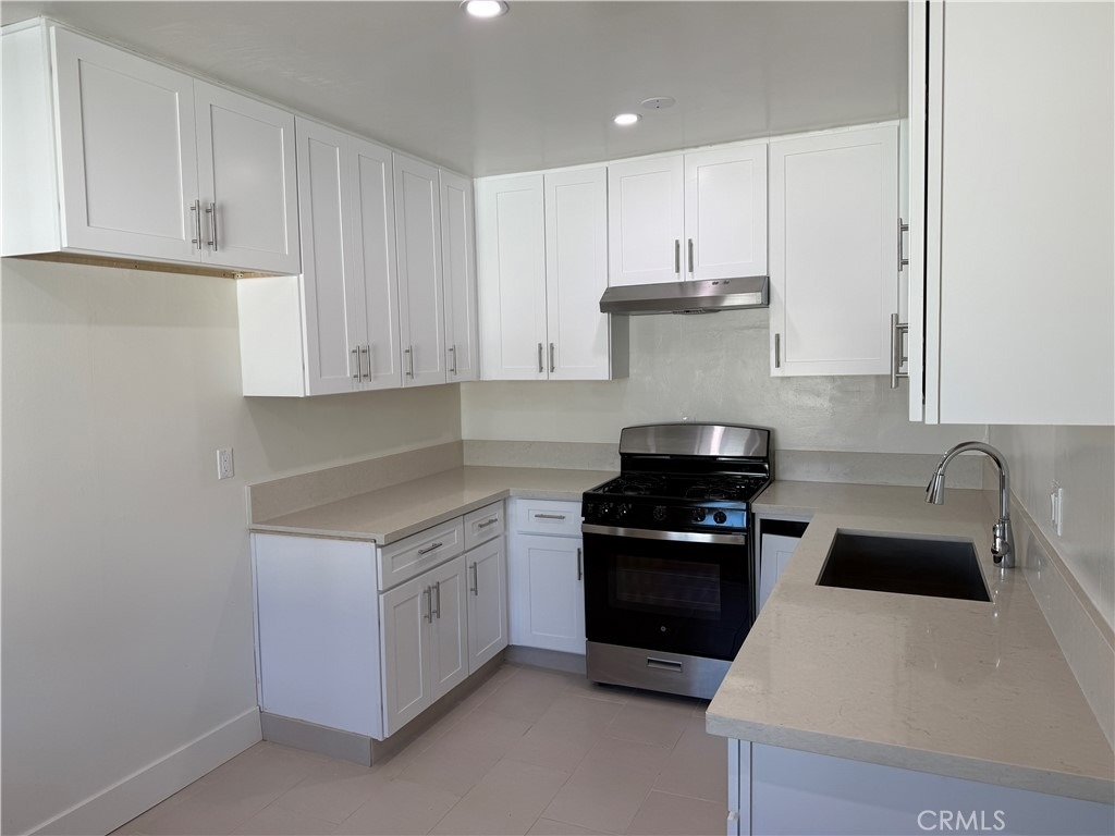 600 E Acacia Avenue - Photo 2