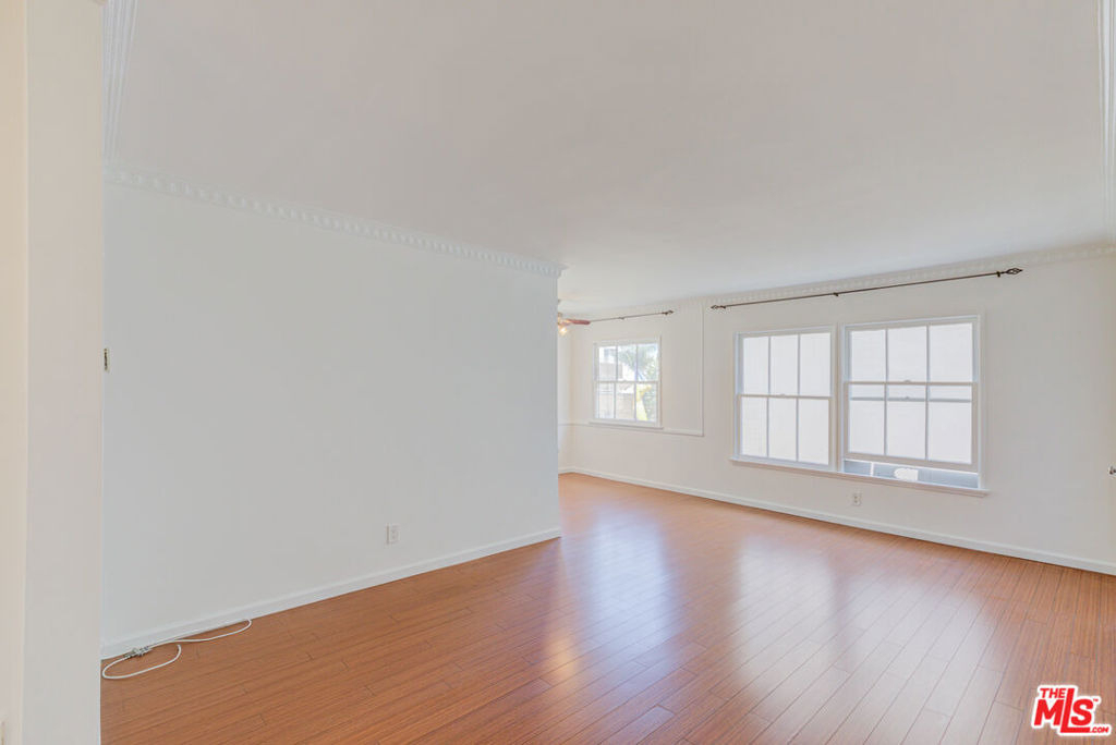 1643 N Formosa Avenue - Photo 3