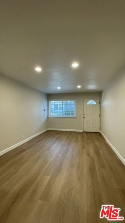4110 Ocean View Boulevard - Photo 3