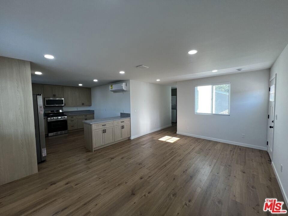 21928 Viscanio Rd - Photo 4