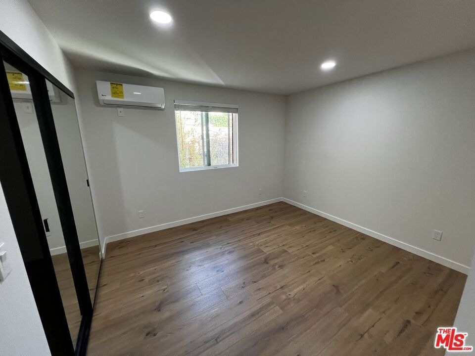 21928 Viscanio Rd - Photo 9