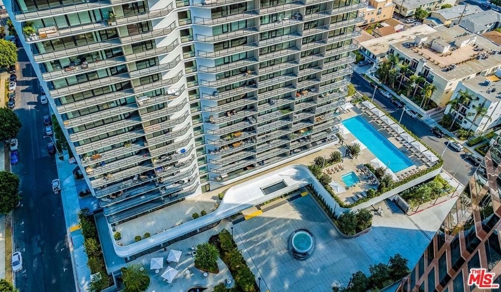 11750 Wilshire Boulevard - Photo 1